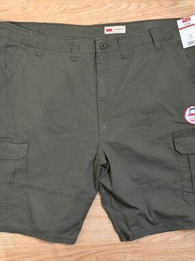 Wrangler Big & Tall Men's Cargo Shorts‎ 48x10_NWT